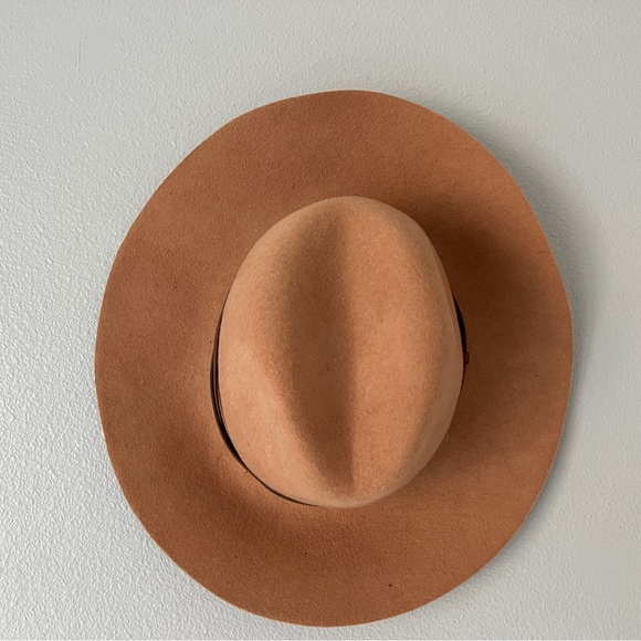 Urban Outfitter Caramel 100% Wool Fedora - Picture 2 of 6